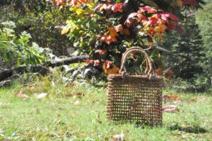 ９月２２日「あけびつるのかごバッグワークショップ」開催しました