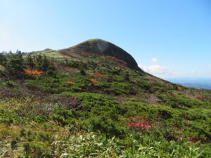 10/3「畚岳でいっぷく！」トレッキング開催しました。