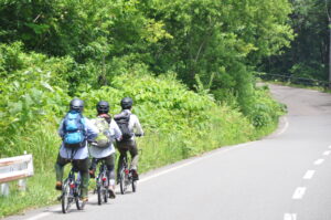 ７月８日（土）開催「e-bike」で国立公園を走ろう＆自然観察　　曽利滝・大場谷地コースを開催しました。