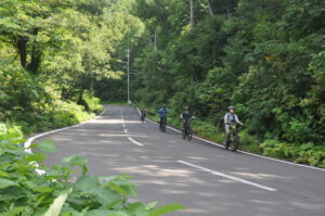 快適サイクリング＆「曽利ノ滝」滝つぼトレックを開催しました。