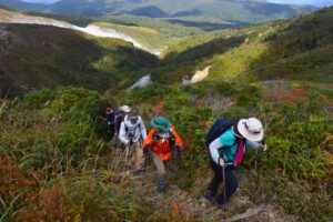 9月27日（土）「秋田焼山　紅葉トレッキング」を開催しました。