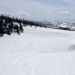 4/23　雪面に水しみだしはじめる